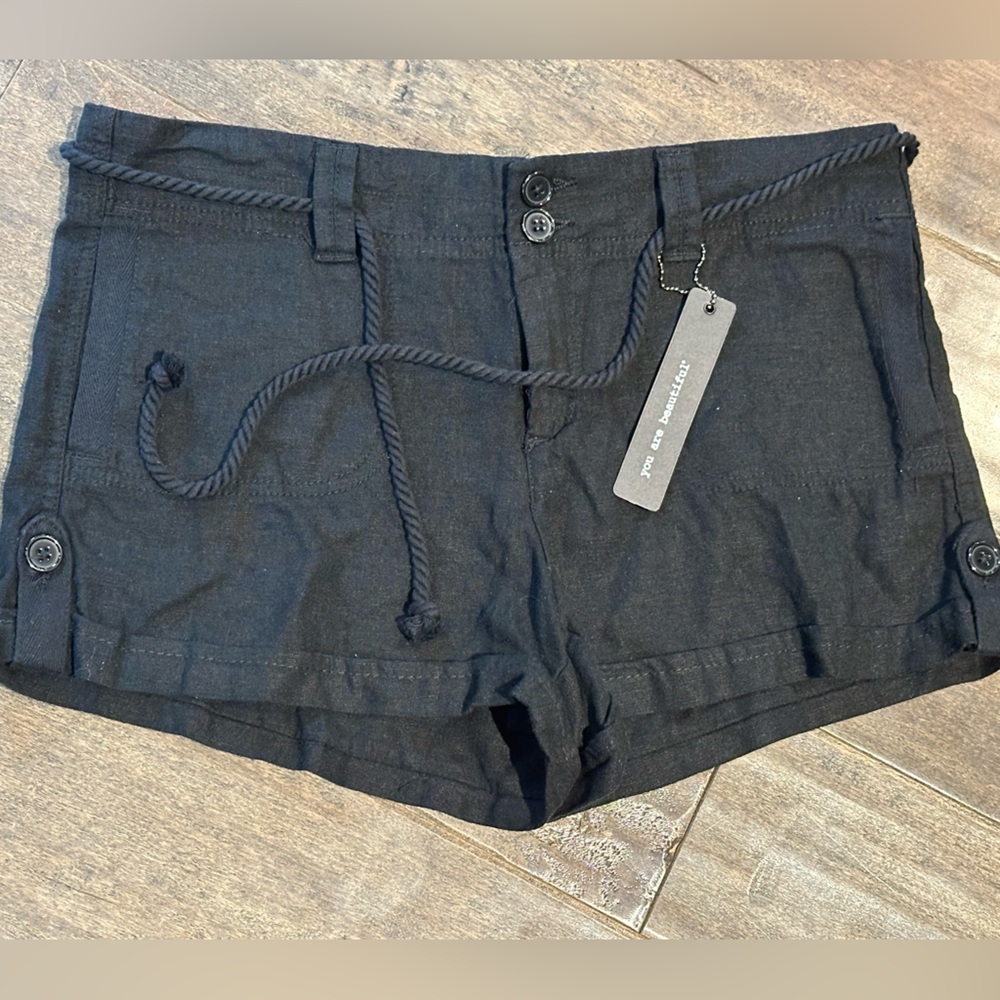 Dollhouse Sierra black 9 NWT shorts rope belt super soft & comfortable*